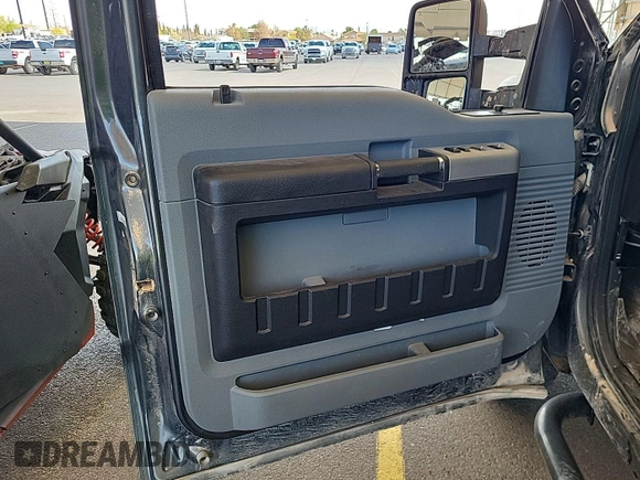2015 Ford F-250 Lariat with VIN 1FT7W2BT9FEA81043, listed as a IAAI auction lot 42620986 with 132,314 mi miles and . Bid and sale history available at DreamBid. Image 22.