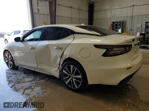 2019 Nissan Maxima SV with VIN 1N4AA6AV6KC382475, listed as a Copart auction lot 49675795 with 84,773 mi miles and Clean Title. Bid and sale history available at DreamBid. Image 2.
