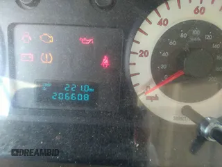 2008 Mazda Tribute Touring with VIN 4F2CZ96138KM32735, listed as a IAAI auction lot 31145122 with 206,608 mi miles and . Bid and sale history available at DreamBid. Image 7.