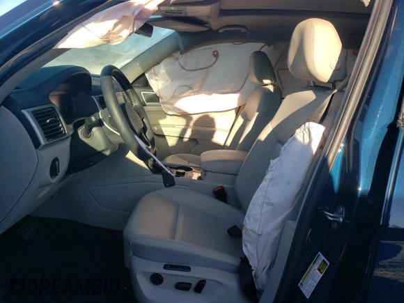 2023 Volkswagen Atlas SEL with VIN 1V2BP2CA5PC521789, listed as a Copart auction lot 42810764 with 21,975 mi miles and . Bid and sale history available at DreamBid. Image 7.