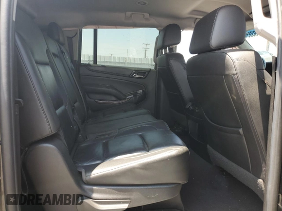 2019 Chevrolet Suburban LT z VIN 1GNSKHKCXKR116384, wystawiony jako Copart lot #60829385 z przebiegiem Nie podano mil oraz Czysty tytuł • Clean title. Historia ofert i sprzedaży dostępna na DreamBid. Obrazek 11.