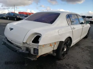 2007 Bentley Flying Spur z VIN SCBBR93W87C047064, wystawiony jako Copart lot #42865763 z przebiegiem Nie podano mil oraz . Historia ofert i sprzedaży dostępna na DreamBid. Obrazek 3.