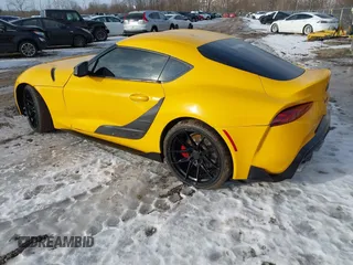 2020 Toyota GR Supra 3.0 with VIN WZ1DB4C00LW025952, listed as a IAAI auction lot 41336550 with 33,808 mi miles. Bid and sale history available at carsss.com. Image 3.