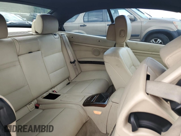 2011 BMW 3 Series 328i z VIN WBADW3C56BE537547, wystawiony jako Copart lot #55731295 z przebiegiem 117 059 mil mil oraz Szkoda całkowita • Salvage title. Historia ofert i sprzedaży dostępna na DreamBid. Obrazek 10.