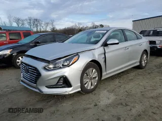 2018 Hyundai Sonata Hybrid SE with VIN KMHE24L35JA083980, listed as a Copart auction lot 81924123 with 35,588 mi miles. Bid and sale history available at carsss.com. Image 1.