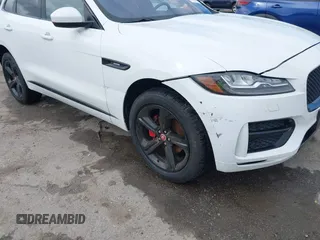 2018 Jaguar F-Pace with VIN SADCL2FN1JA261723, listed as a IAAI auction lot 41721461 with 123,538 mi miles and . Bid and sale history available at DreamBid. Image 6.
