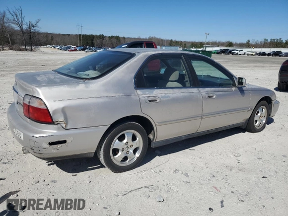 1997 Honda Accord Special Edition with VIN 1HGCD5602VA207790, listed as a Copart auction lot 47284835 with 213,954 mi miles and Clean Title. Bid and sale history available at carsss.com. Image 3.