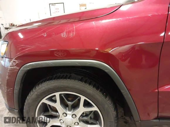 2019 Jeep Grand Cherokee Limited with VIN 1C4RJFBG4KC608719, listed as a IAAI auction lot 42462411 with 86,931 mi miles and . Bid and sale history available at DreamBid. Image 18.