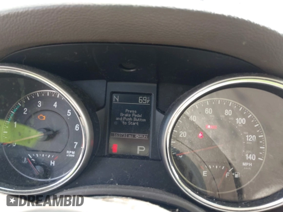 2011 Jeep Grand Cherokee Laredo with VIN 1J4RR4GG5BC622628, listed as a IAAI auction lot 42402893 with 163,731 mi miles and . Bid and sale history available at DreamBid. Image 7.