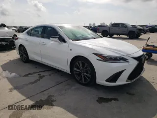 2019 Lexus ES 350 with VIN 58ABZ1B1XKU008536, listed as a Copart auction lot 54323975 with 39,421 mi miles and Salvage Title. Bid and sale history available at DreamBid. Image 4.