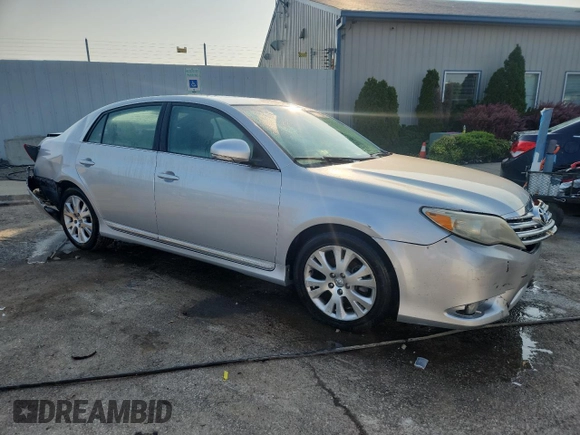 2012 Toyota Avalon with VIN 4T1BK3DB6CU456433, listed as a Copart auction lot 59888685 with 198,331 mi miles and Non repairable. Bid and sale history available at DreamBid. Image 4.
