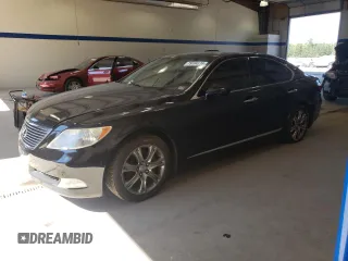 2008 Lexus LS 460 z VIN JTHBL46F985052288, wystawiony jako Copart lot #75194834 z przebiegiem 172 128 mil mil oraz Szkody całkowita. Historia ofert i sprzedaży dostępna na DreamBid. Obrazek 1.