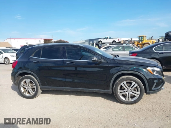 2016 Mercedes-Benz GLA 250 z VIN WDCTG4EBXGJ203129, wystawiony jako IAAI lot #41913190 z przebiegiem 64 874 mil mil oraz . Historia ofert i sprzedaży dostępna na DreamBid. Obrazek 13.