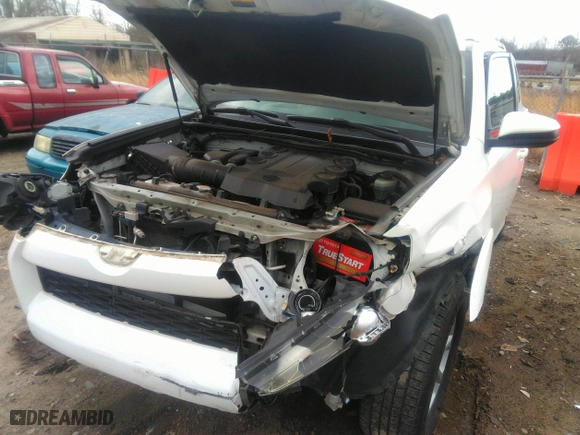 2018 Toyota 4Runner SR5 with VIN JTEZU5JR3J5176336, listed as a IAAI auction lot 41719057 with 152,797 mi miles. Bid and sale history available at carsss.com. Image 6.