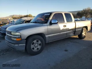 1999 Chevrolet Silverado 1500 LS with VIN 2GCEC19T5X1205537, listed as a Copart auction lot 89138185 with 216,625 mi miles and Clean Title. Bid and sale history available at carsss.com. Image 1.