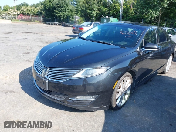 2014 Lincoln MKZ with VIN 3LN6L2G92ER826644, listed as a IAAI auction lot 42797602 with 153,069 mi miles and . Bid and sale history available at DreamBid. Image 6.
