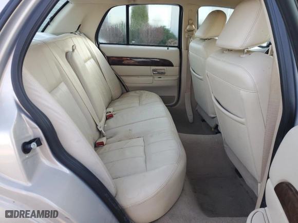 2008 Mercury Grand Marquis LS with VIN 2MEHM75VX8X641673, listed as a Copart auction lot 50157145 with 118,175 mi miles and Non Repairable. Bid and sale history available at carsss.com. Image 10.