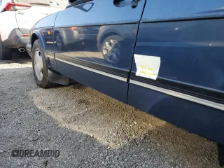 1994 Saab 900 z VIN YS3AL76L0R7000874, wystawiony jako Copart lot #75357314 z przebiegiem 79 898 mil mil oraz Nie do naprawy • Non repairable. Historia ofert i sprzedaży dostępna na DreamBid. Obrazek 12.