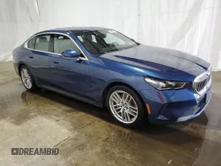 2024 BMW 5 Series 530i xDrive with VIN WBA53FJ01RCP81246, listed as a Copart auction lot 72286304 with 10,209 mi miles and Clean Title. Bid and sale history available at carsss.com. Image 4.