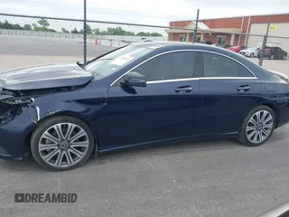 2018 Mercedes-Benz CLA 250 с VIN WDDSJ4EB4JN637135, выставлен на аукционе IAAI как лот 42385034 с пробегом 79 734 миль миль и . История ставок и продаж доступна на DreamBid. Изображение 14.