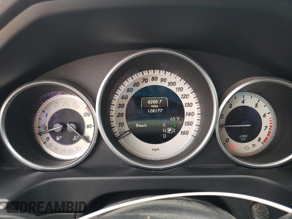 2015 Mercedes-Benz E 350 Sport with VIN WDDHF5KB1FB085821, listed as a Copart auction lot 43176365 with 128,177 mi miles and Salvage title. Bid and sale history available at DreamBid. Image 9.