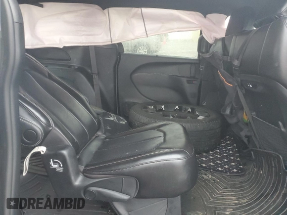 2023 Chrysler Pacifica Touring L with VIN 2C4RC1BG1PR516608, listed as a Copart auction lot 43554715 with Not provided miles and Salvage title. Bid and sale history available at DreamBid. Image 11.