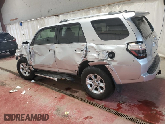 2019 Toyota 4Runner SR5 с VIN JTEZU5JR0K5206037, выставлен на аукционе Copart как лот 67042064 с пробегом Не указан миль и На запчасти • Non repairable. История ставок и продаж доступна на DreamBid. Изображение 2.