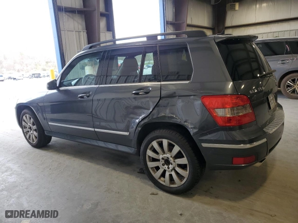 2011 Mercedes-Benz GLK-Class GLK 350 with VIN WDCGG5GB9BF632004, listed as a Copart auction lot 46905215 with 303,816 mi miles and Salvage Title. Bid and sale history available at carsss.com. Image 2.