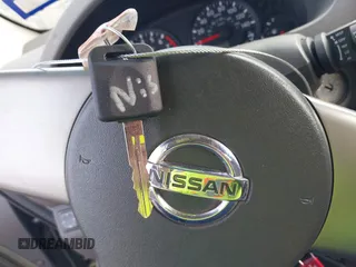 2005 Nissan Xterra S z VIN 5N1AN08W55C637420, wystawiony jako IAAI lot #42290949 z przebiegiem 252 493 mil mil oraz . Historia ofert i sprzedaży dostępna na DreamBid. Obrazek 11.