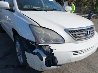 2008 Lexus RX 400h with VIN JTJHW31U882855000, listed as a IAAI auction lot 41912173 with 332,889 mi miles and . Bid and sale history available at DreamBid. Image 6.