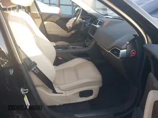 2017 Jaguar F-Pace 35t Prestige with VIN SADCK2BV9HA890245, listed as a IAAI auction lot 41490972 with 135,024 mi miles and . Bid and sale history available at DreamBid. Image 5.