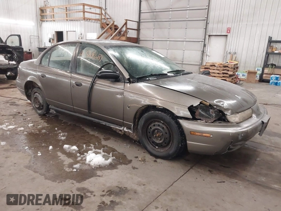 1998 Saturn SL z VIN 1G8ZH528XWZ240574, wystawiony jako IAAI lot #41588681 z przebiegiem Nie podano mil oraz . Historia ofert i sprzedaży dostępna na DreamBid. Obrazek 1.