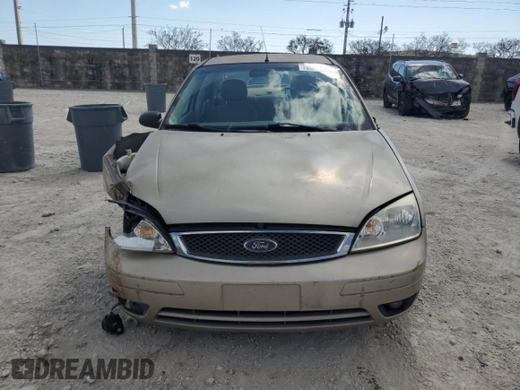 2007 Ford Focus S with VIN 1FAFP34N77W129363, listed as a Copart auction lot 53154145 with 71,852 mi miles and Non Repairable. Bid and sale history available at carsss.com. Image 5.