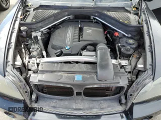 2011 BMW X5 35i z VIN 5UXZV4C59BL741822, wystawiony jako Copart lot #47702585 z przebiegiem 199 314 mil mil oraz Czysty tytuł • Clean title. Historia ofert i sprzedaży dostępna na DreamBid. Obrazek 12.