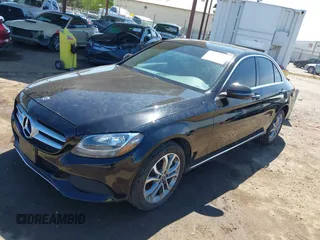 2018 Mercedes-Benz C 300 z VIN 55SWF4KB3JU234505, wystawiony jako IAAI lot #41871944 z przebiegiem 46 454 mil mil oraz . Historia ofert i sprzedaży dostępna na DreamBid. Obrazek 2.
