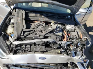 2017 Ford Fusion Energi SE with VIN 3FA6P0PU7HR191271, listed as a Copart auction lot 36938703 with 44,224 mi miles. Bid and sale history available at carsss.com. Image 11.