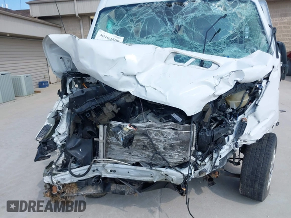 2019 Ford Transit with VIN 1FTYR2CM6KKB07483, listed as a IAAI auction lot 40104500 with Not Provided miles. Bid and sale history available at carsss.com. Image 6.