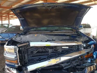 2018 Chevrolet Silverado 1500 LT with VIN 3GCPCREC1JG442909, listed as a IAAI auction lot 41742950 with 139,902 mi miles. Bid and sale history available at carsss.com. Image 10.