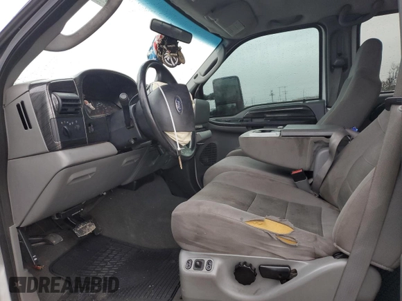 2005 Ford F-250 XL with VIN 1FTSW20P45ED38950, listed as a Copart auction lot 85577784 with 171,165 mi miles and Salvage Title. Bid and sale history available at DreamBid. Image 7.