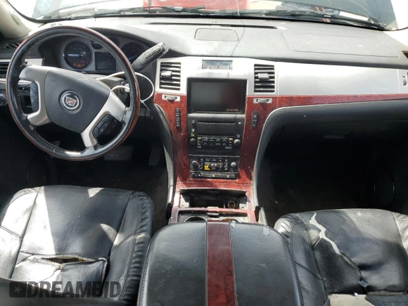 2008 Cadillac Escalade z VIN 1GYFK63888R152005, wystawiony jako Copart lot #54179325 z przebiegiem 208 059 mil mil oraz Szkody całkowita. Historia ofert i sprzedaży dostępna na DreamBid. Obrazek 8.