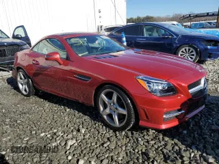 2016 Mercedes-Benz SLK 300 z VIN WDDPK3JA5GF118480, wystawiony jako Copart lot #38621284 z przebiegiem 40 950 mil mil oraz . Historia ofert i sprzedaży dostępna na DreamBid. Obrazek 4.