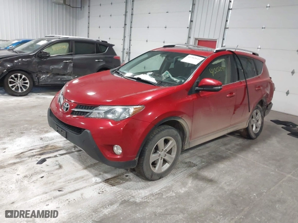 2013 Toyota RAV4 XLE with VIN JTMRFREVXDD027302, listed as a IAAI auction lot 41302041 with 199,761 mi miles. Bid and sale history available at carsss.com. Image 17.