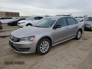 2012 Volkswagen Passat S w/Appearance with VIN 1VWAH7A3XCC090725, listed as a Copart auction lot 49828585 with 204,961 mi miles and Salvage Title. Bid and sale history available at carsss.com. Image 1.