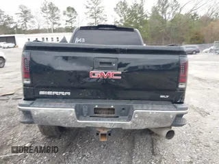 2018 GMC Sierra 2500HD SLT with VIN 1GT12TEY9JF279932, listed as a IAAI auction lot 41583208 with 70,465 mi miles. Bid and sale history available at carsss.com. Image 16.