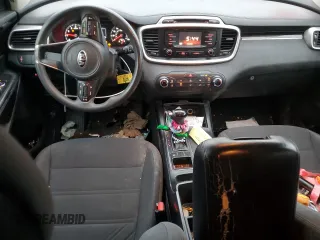 2016 Kia Sorento L with VIN 5XYPG4A33GG037011, listed as a Copart auction lot 87945535 with 172,061 mi miles and Salvage Title. Bid and sale history available at DreamBid. Image 8.