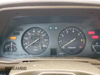 1982 Datsun 280ZX 2+2 z VIN JN1HZ06S8CX435431, wystawiony jako Copart lot #44468595 z przebiegiem 41 956 mil mil oraz Tytuł czysty. Historia ofert i sprzedaży dostępna na DreamBid. Obrazek 9.