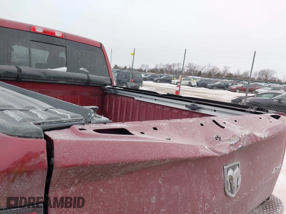 2015 Ram 2500 Big Horn с VIN 3C6UR5DL0FG632274, выставлен на аукционе IAAI как лот 41363925 с пробегом 121 412 миль миль и . История ставок и продаж доступна на DreamBid. Изображение 6.
