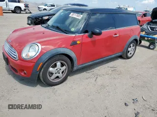 2010 MINI Clubman z VIN WMWML3C57ATX39218, wystawiony jako Copart lot #58117685 z przebiegiem 93 272 mil mil oraz Czysty tytuł • Clean title. Historia ofert i sprzedaży dostępna na DreamBid. Obrazek 1.