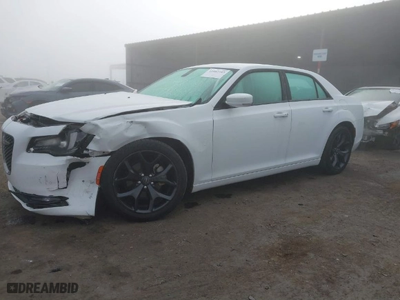 2021 Chrysler 300 with VIN 2C3CCABGXMH549778, listed as a IAAI auction lot 41082103 with NaN miles. Bid and sale history available at carsss.com. Image 6.