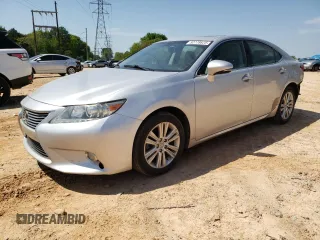 2014 Lexus ES 330 z VIN JTHBK1GG6E2105714, wystawiony jako Copart lot #52778825 z przebiegiem 125 153 mil mil oraz Szkoda całkowita • Salvage title. Historia ofert i sprzedaży dostępna na DreamBid. Obrazek 1.